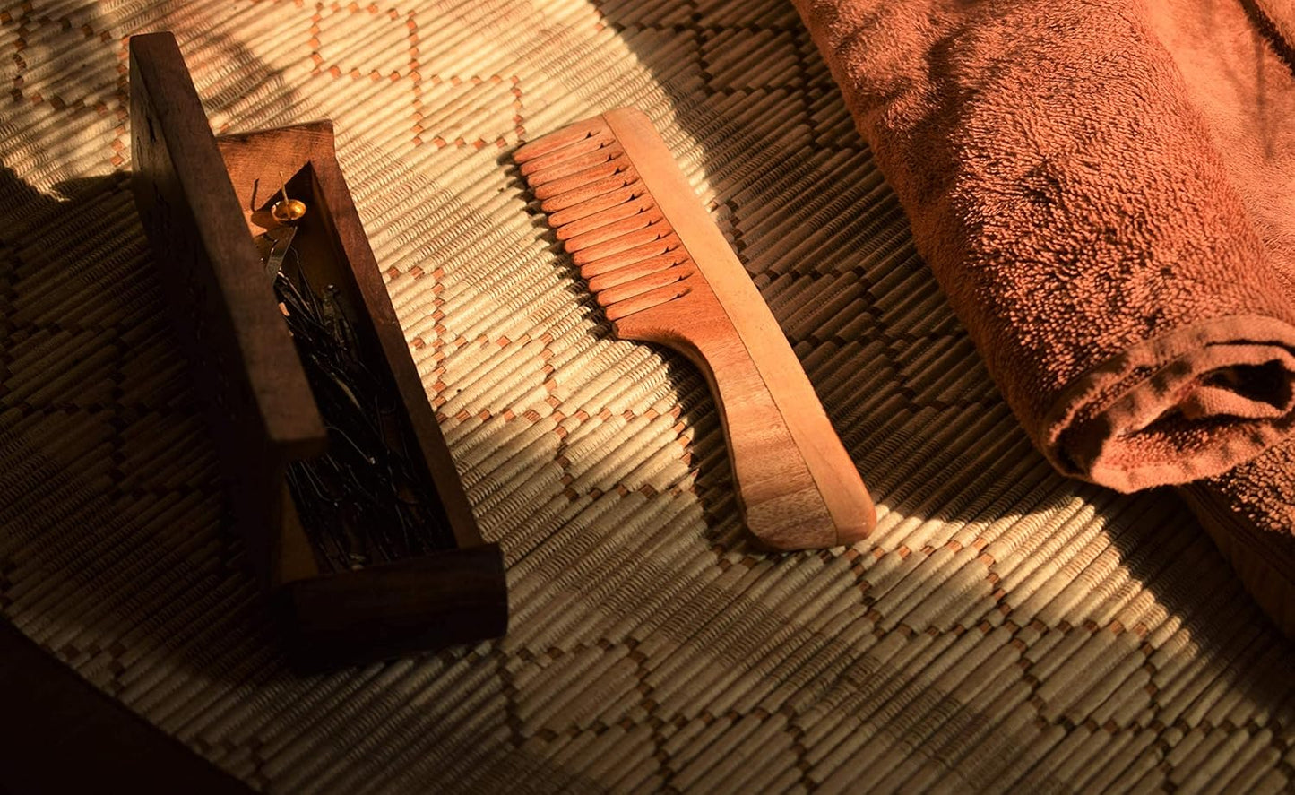 SVATV NEEM WOODEN COMB N-74